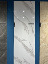 Load image into Gallery viewer, 999K010 Foshan Luxury golden ceramic tiles for floor villa hotel bathroom white gold plated porcelain wall tile